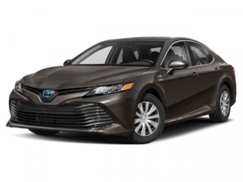 Used 2019 Toyota Camry LE image 4