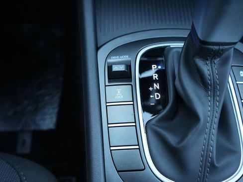 New 2026 Hyundai Kona SE image 29