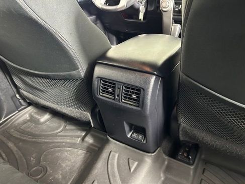 Used 2021 Toyota 4Runner SR5 AWD/4WD image 12