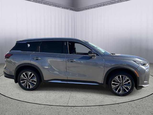 Used 2026 INFINITI QX60 Luxe w/ Cargo Package AWD/4WD image 6