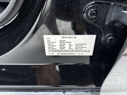 Used 2023 Tesla Model Y Performance AWD/4WD image 60