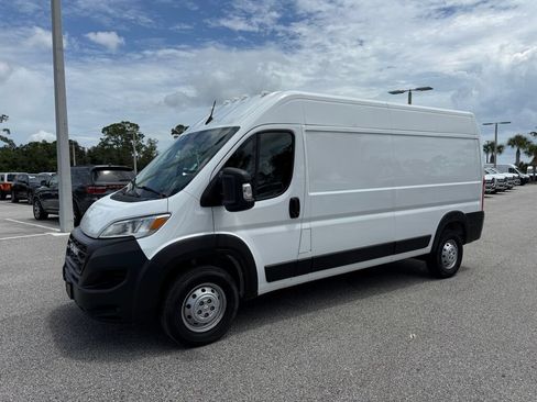 Used 2023 RAM ProMaster 2500 FWD image 7