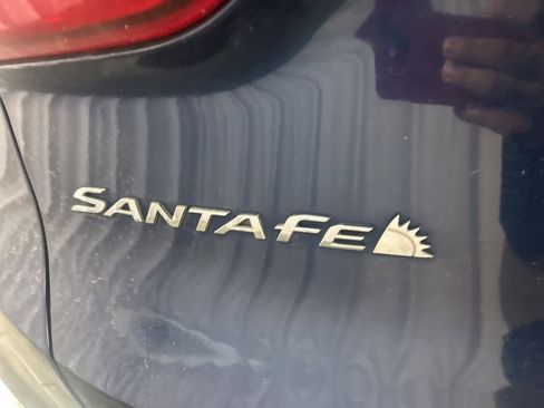 Used 2020 Hyundai Santa Fe SEL w/ Convenience + Premium Package image 12