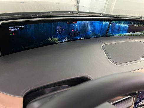 New 2025 Lincoln Navigator Black Label image 10