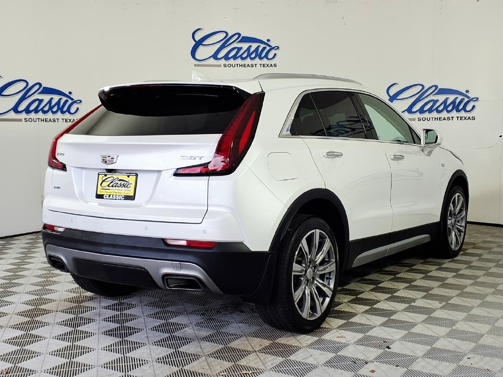 Used 2019 Cadillac XT4 Premium Luxury AWD/4WD image 6