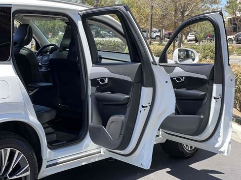 Used 2022 Volvo XC90 T5 Momentum AWD/4WD image 63