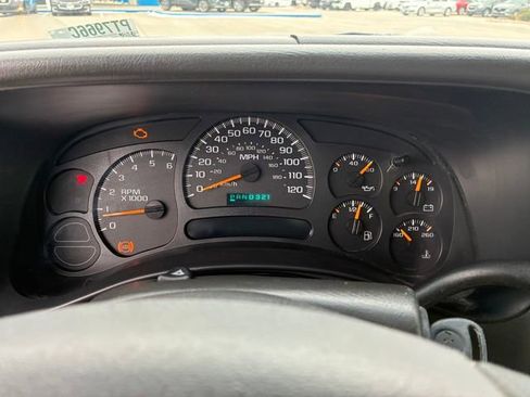 Used 2005 Chevrolet Avalanche Z71 w/ Preferred Equipment Group image 22