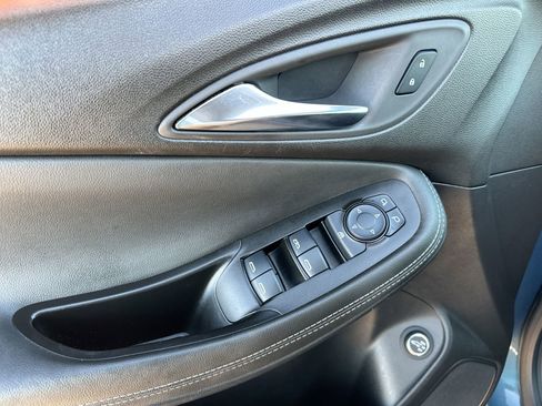 Used 2024 Buick Encore GX Preferred image 13