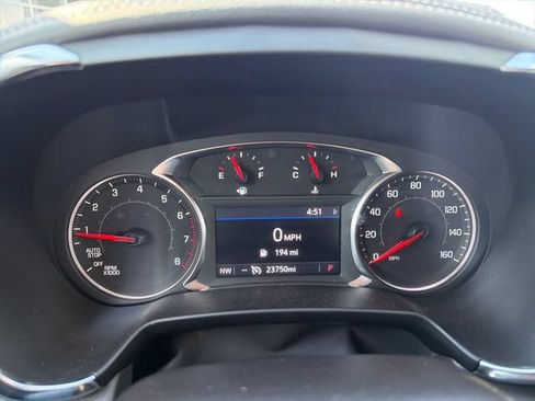 Used 2025 Chevrolet Blazer LT AWD/4WD image 18
