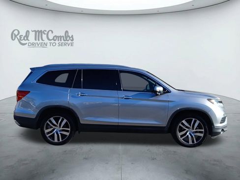 Used 2017 Honda Pilot Touring image 6