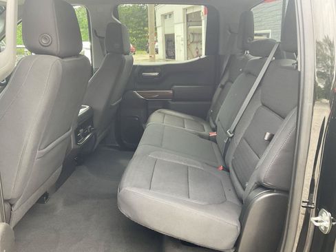 Used 2021 Chevrolet Silverado 1500 RST w/ LPO, Blackout Package AWD/4WD image 12