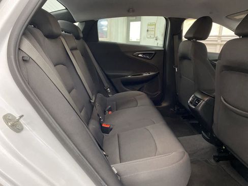 Used 2023 Chevrolet Malibu LT image 19
