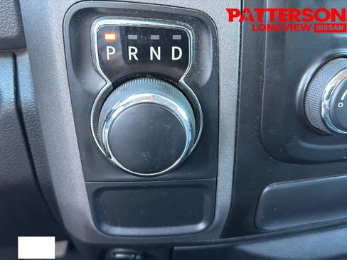 Used 2018 RAM 1500 ST RWD image 12