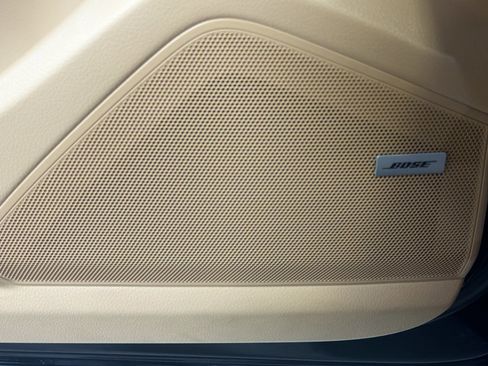 Used 2019 Porsche Cayenne image 23