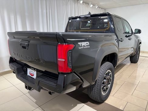 New 2026 Toyota Tacoma TRD Off-Road AWD/4WD image 5