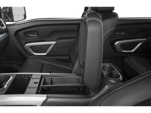 Used 2018 Nissan Titan PRO-4X w/ Pro-4x Utility Package AWD/4WD image 18