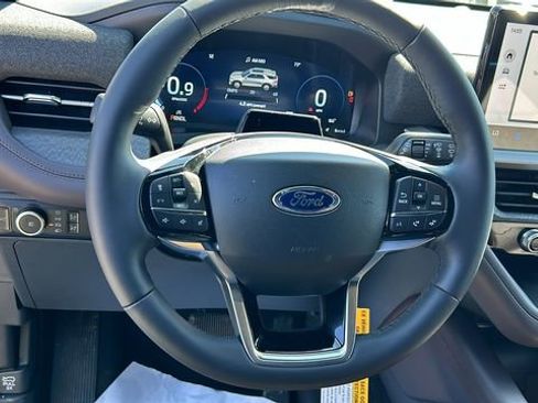 New 2026 Ford Explorer Platinum RWD image 21