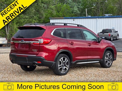 Used 2024 Subaru Ascent Limited image 23