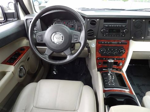 Used 2006 Jeep Commander Limited w/ Trailer Tow Group IV image 14