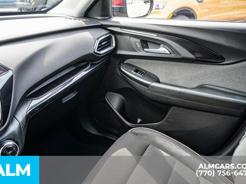 Used 2021 Chevrolet TrailBlazer LT w/ Convenience Package image 48