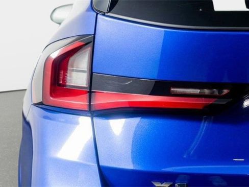 Used 2025 BMW X1 M35i image 12