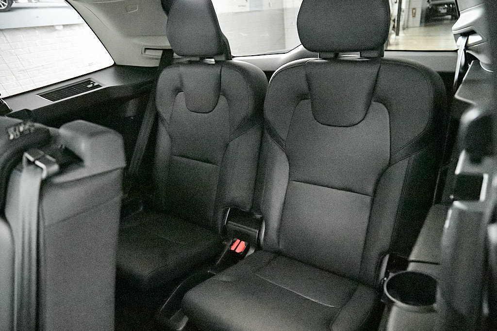 Certified 2023 Volvo XC90 T8 Plus w/ Protection Package AWD/4WD image 27
