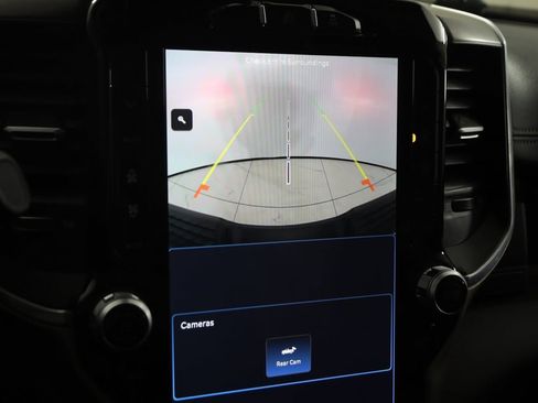 Used 2024 RAM 2500 Laramie image 10