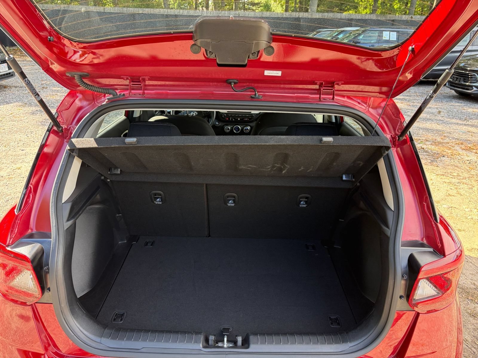 Used 2026 Hyundai Venue SEL FWD image 30