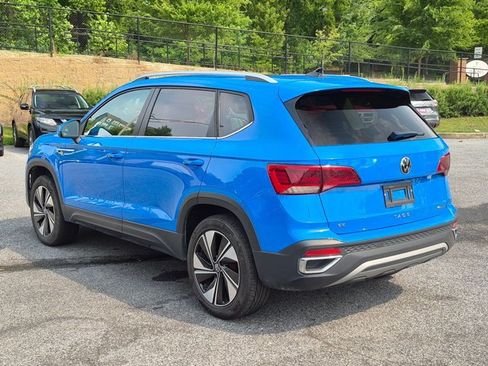 Used 2024 Volkswagen Taos SE AWD/4WD image 7