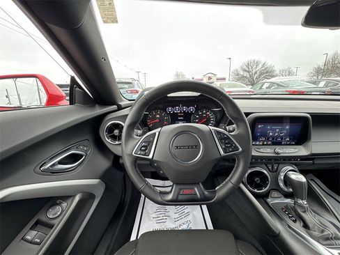 Used 2021 Chevrolet Camaro SS image 14