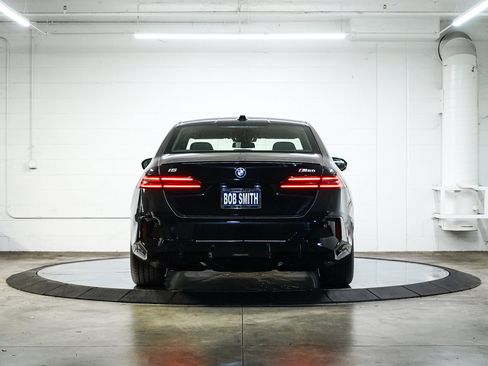 New 2026 BMW i5 M60 AWD/4WD image 5