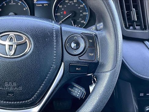 Used 2018 Toyota RAV4 LE w/ All Weather Liner Package AWD/4WD image 22