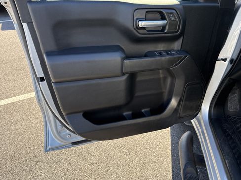 Used 2021 Chevrolet Silverado 1500 Custom w/ Rally Edition image 11