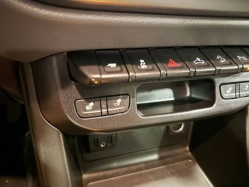 Used 2021 Chevrolet Colorado Z71 image 22