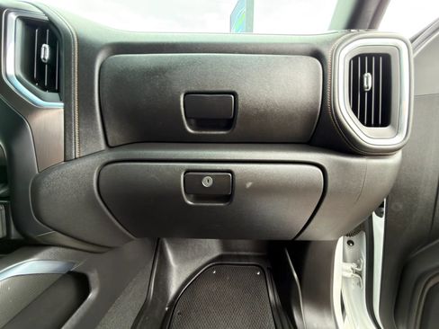 Used 2021 GMC Sierra 1500 AT4 AWD/4WD image 6