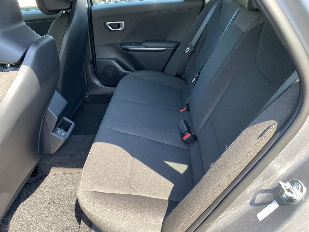 New 2026 Kia K4 FWD image 6
