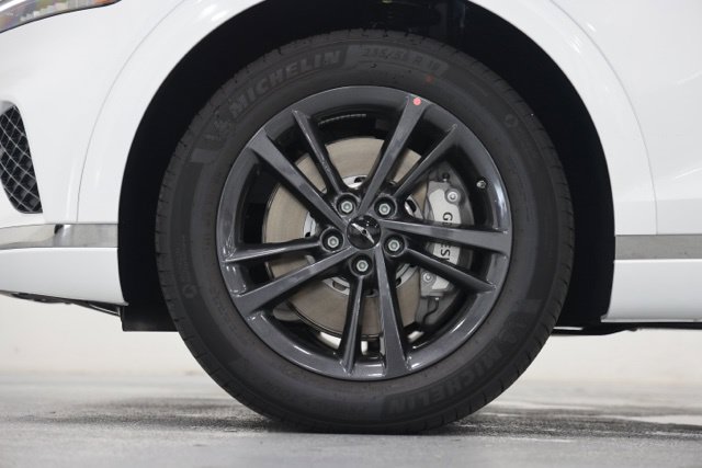 New 2027 Genesis GV70 2.5T Select AWD/4WD image 9