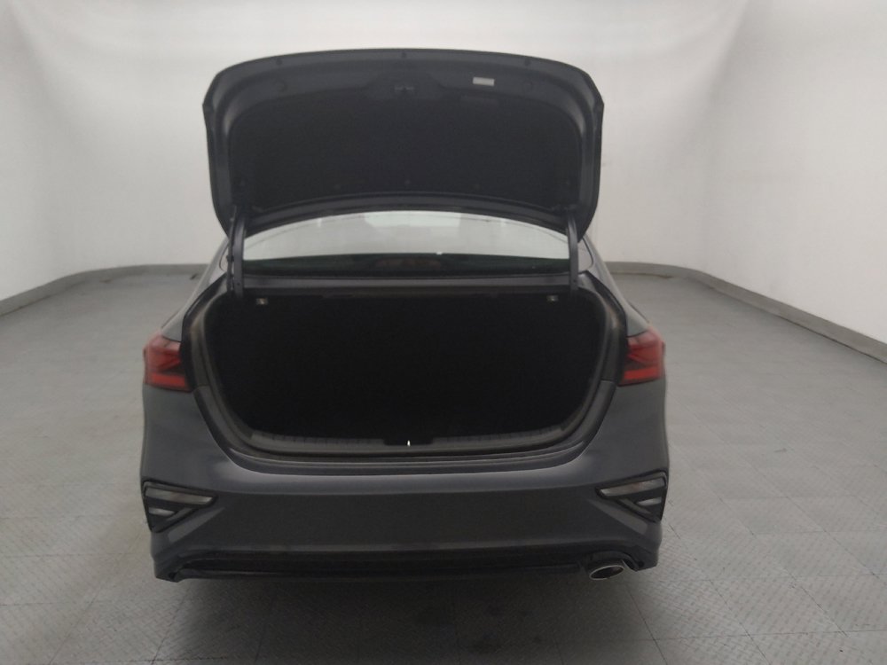 Used 2019 Kia Forte LXS FWD image 29