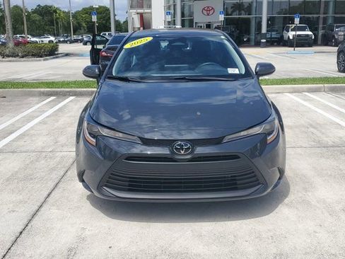 Certified 2025 Toyota Corolla LE FWD image 8