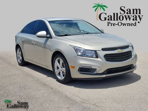 Used 2015 Chevrolet Cruze LT w/ Enhanced Safety Package FWD image 1