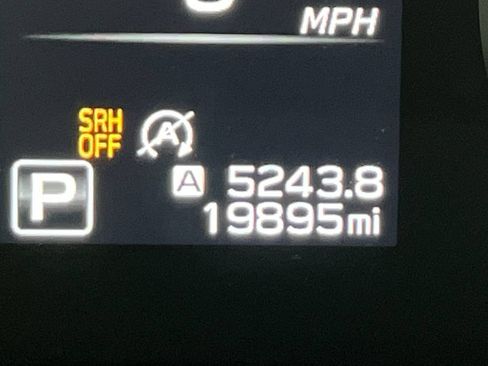Certified 2024 Subaru Outback Premium AWD/4WD image 18