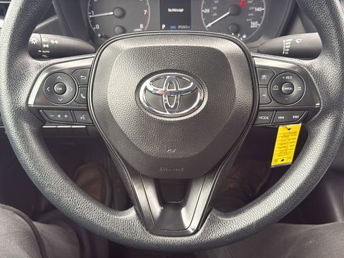 Certified 2025 Toyota Corolla LE image 12