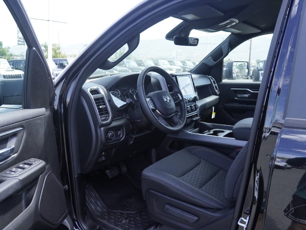 New 2026 RAM 1500 Big Horn AWD/4WD image 27