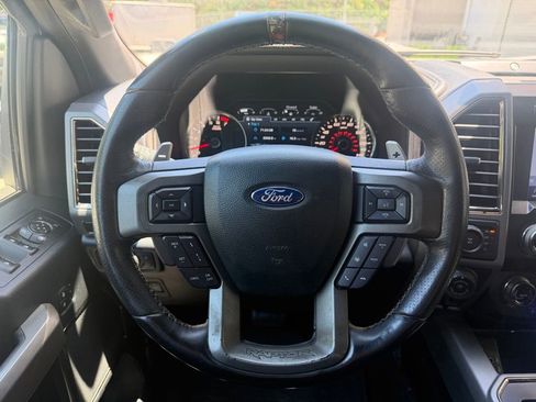 Used 2019 Ford F150 Raptor w/ Equipment Group 802A Luxury AWD/4WD image 10