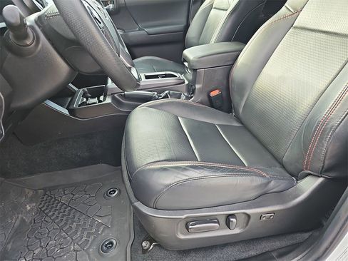 Used 2023 Toyota Tacoma TRD Pro image 14