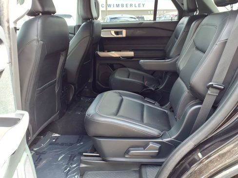 Certified 2024 Ford Explorer XLT w/ Equipment Group 202A AWD/4WD image 10