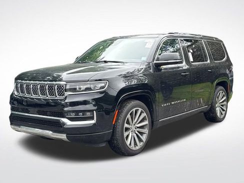 Used 2023 Jeep Grand Wagoneer Series II AWD/4WD image 2
