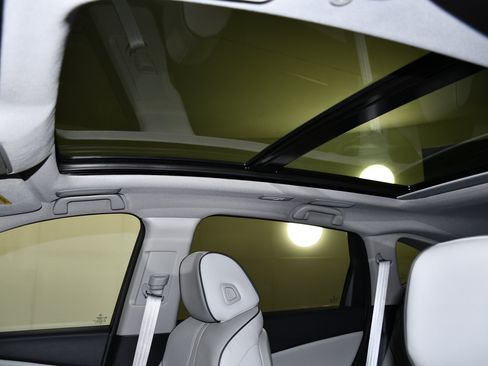 Certified 2024 Acura RDX SH-AWD w/ Advance Package image 39