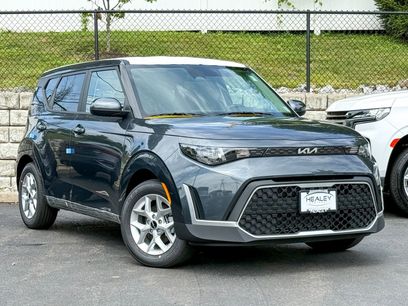 New 2025 Kia Soul LX w/ LX Technology Package