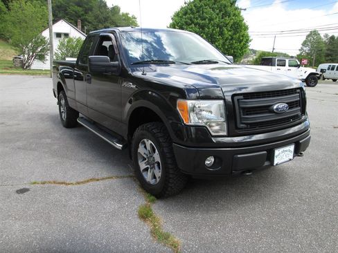 Used 2014 Ford F150 STX w/ Equipment Group 201A Mid AWD/4WD image 3